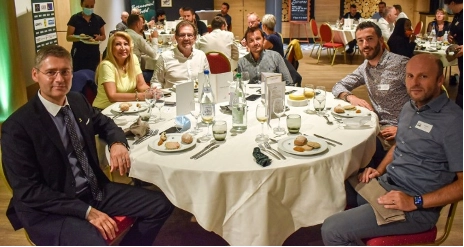  Business Club