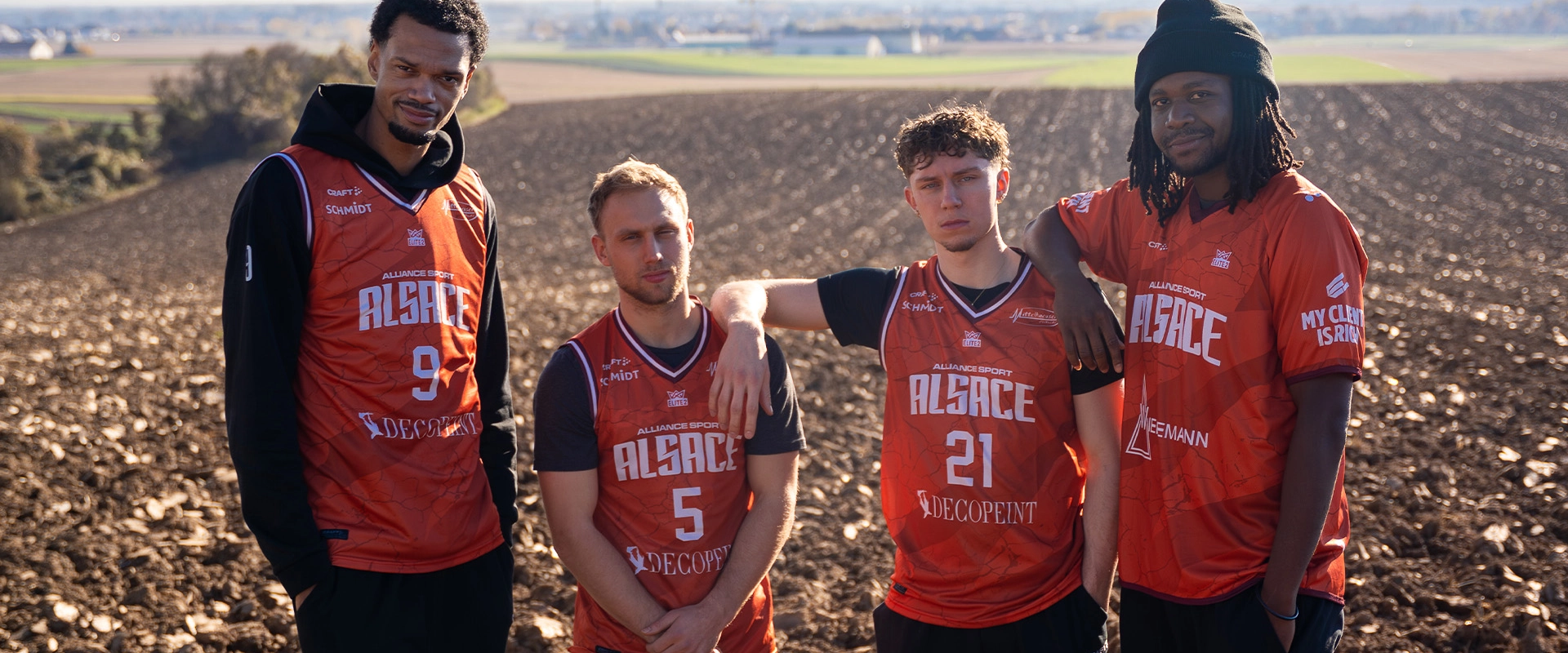 NOTRE NOUVEAU MAILLOT THIRD !