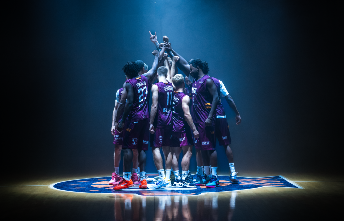 Ajoutez le calendrier d'Élite 2 saison 2026-27 à votre agenda !