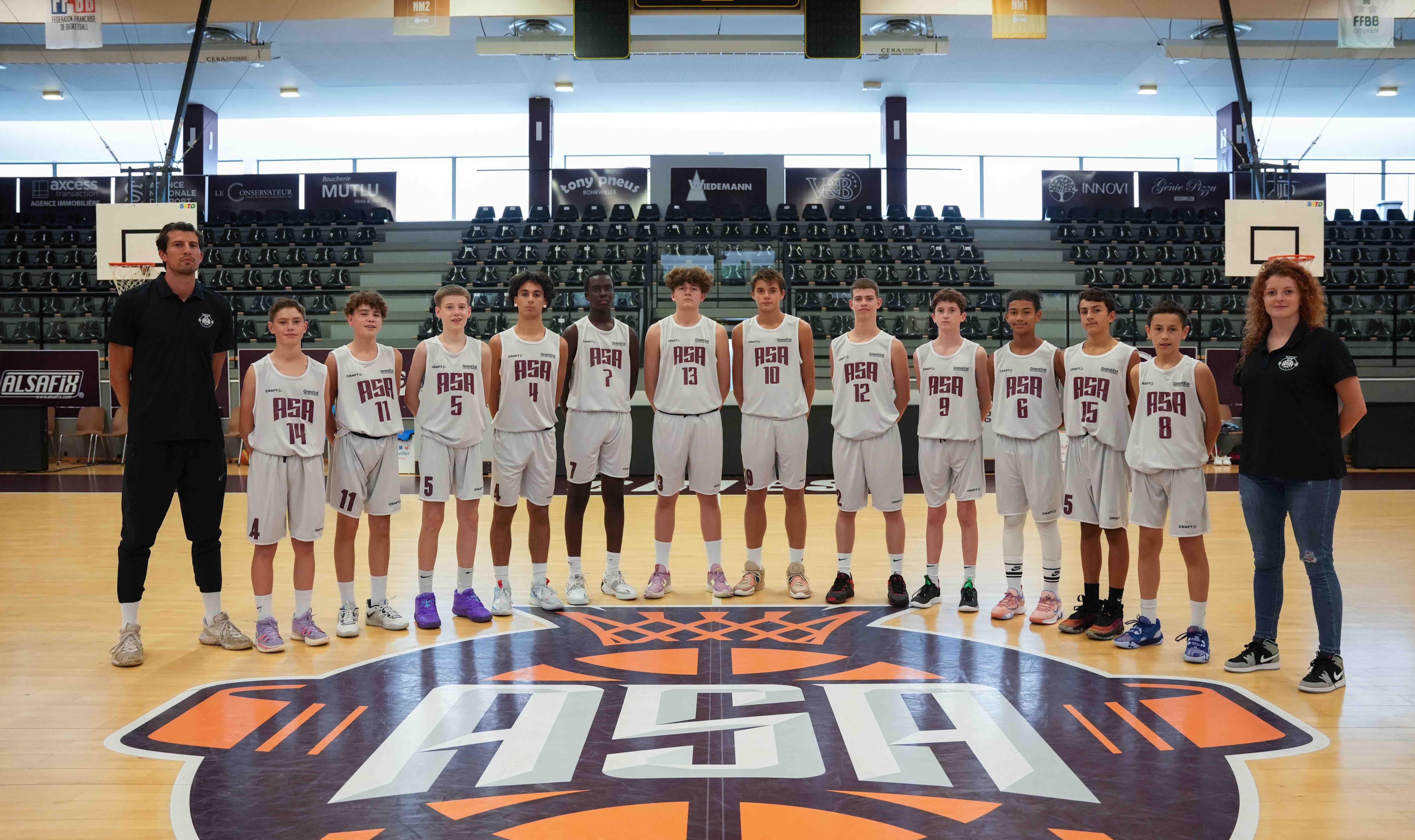 Photo de groupe de l'équipe U15M Elite 2022/2023